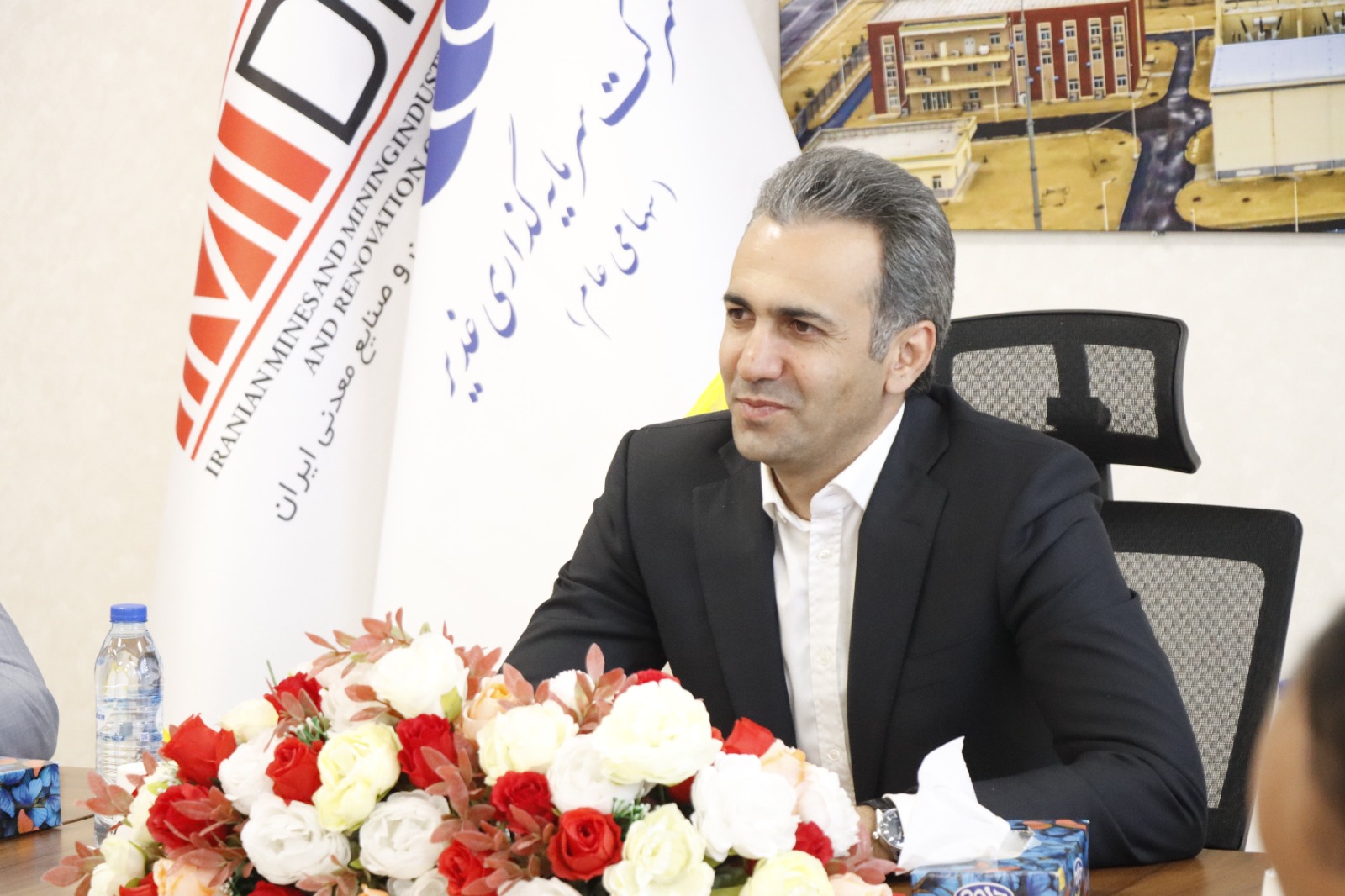 afb5f0ec-86e6-412c-95de-e74cec5b74a4 (1)